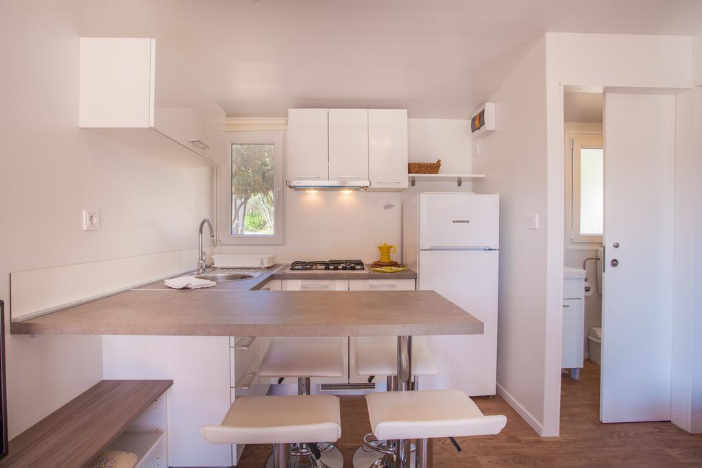 Mobile Homes Lopari Nerezine Exterior foto